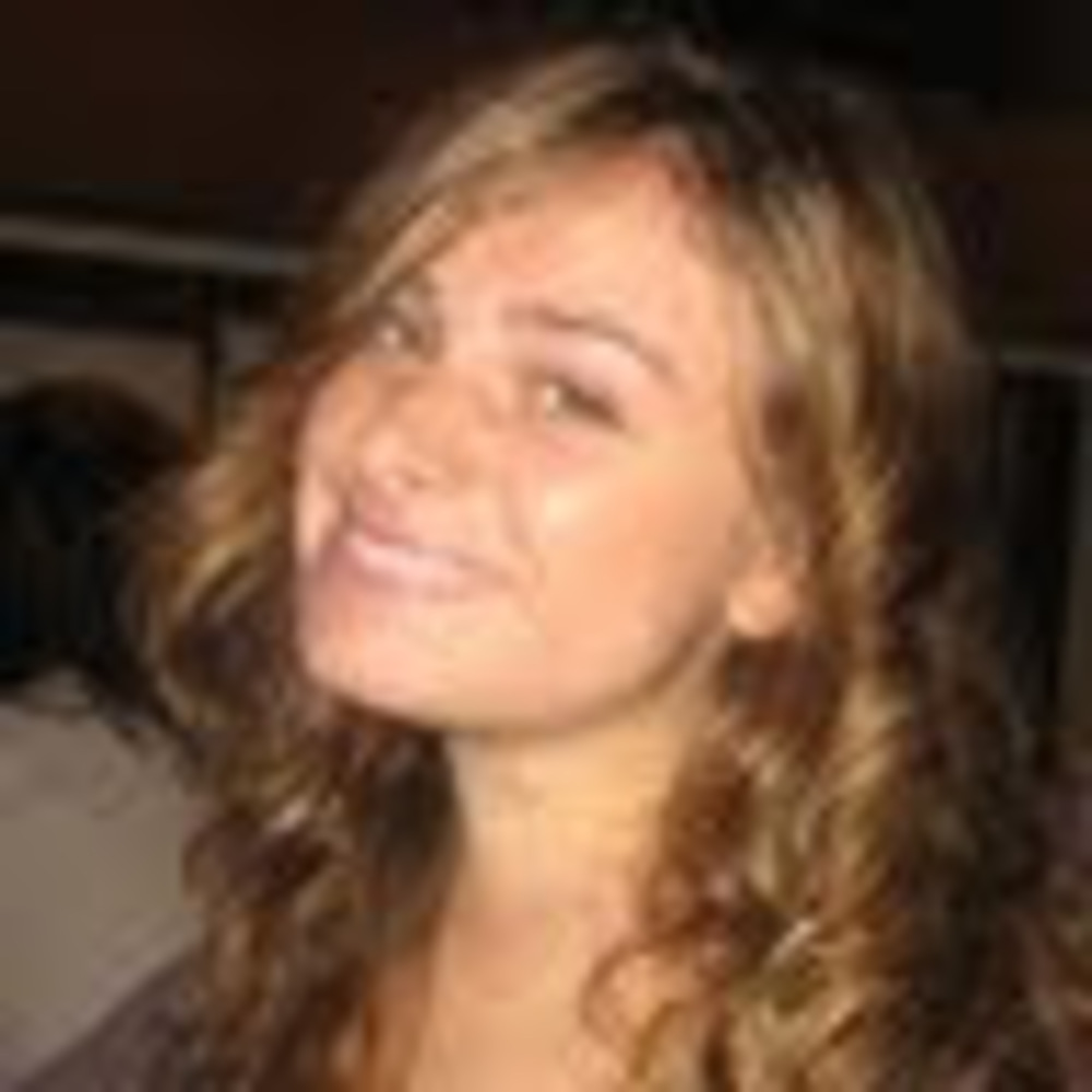 Meet your Posher, Julia
